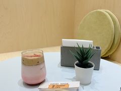咖啡奶盖红丝绒-XI·LaundryCafe 喜咖自助洗衣咖啡店