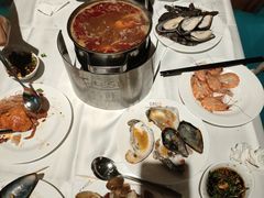 -领鲜活海鲜榴莲自助火锅(东门店)