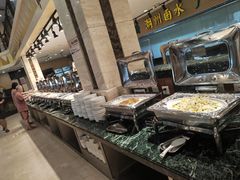 -碧中海汤泉汗蒸酒店