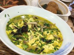 -老季市·三代非遗传承·地标美食老汁鸡(工农路店)