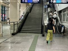 -黄浦路(地铁站)