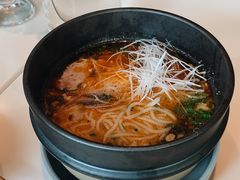 小锅米线-胡麻(静安嘉里店)