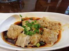 酸溜净云吞-佳面馆·竹升云吞面·爽鱼皮·牛腩面(易发店)