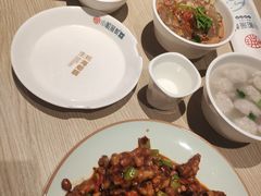 -小船渔村•大连菜•大连焖鱼(黄河路店)
