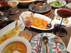 -海派悦庭·海胆烧麦·新融合菜(凯德广场店)