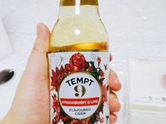 -半勺舒舒生日蛋糕店