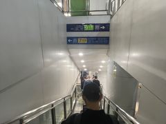 -北京西站(地铁站)