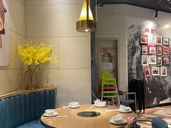 大堂-八合里潮汕鲜牛肉火锅(万科里店)