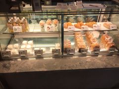 面包甜点陈列柜-喜茶(北京通州万达店)
