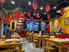 大堂-满园烤鸭·春饼(华强广场店)