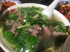 -杨三娘跷脚牛肉(羊子山西路店)