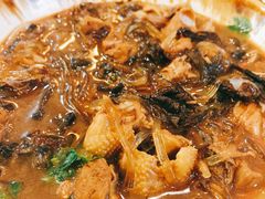 东北小鸡炖蘑菇-东北农家小院(定西路店)