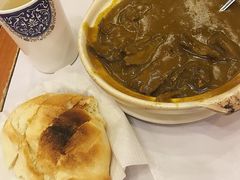 葡式咖喱崩沙牛腩-番茄屋葡式美食(总店)