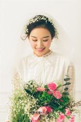 俏皮可爱-巴黎婚纱摄影工作室