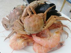 -东方红海鲜百汇(国际大厦店)