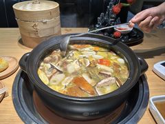 -一朵菌·野生菌探索家火锅(南亚店)