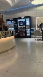 -PE SALON