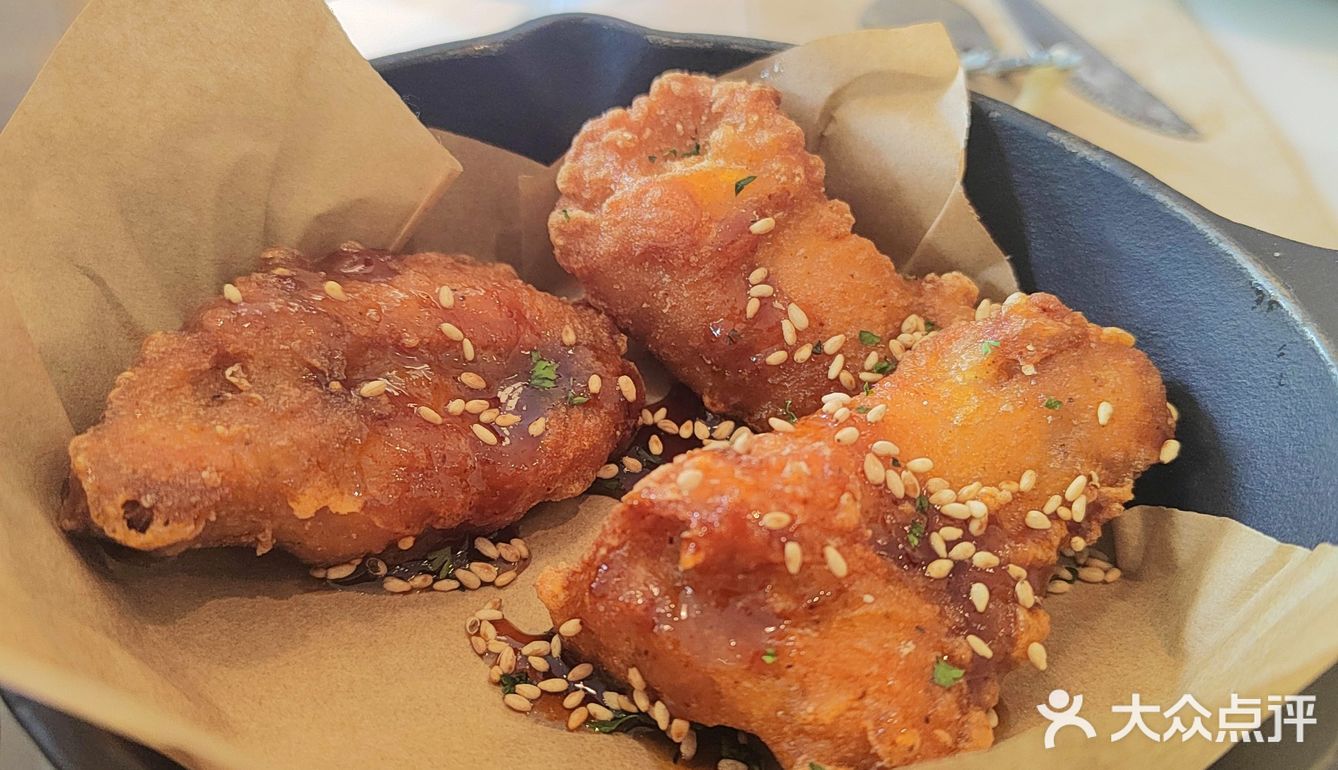 带女儿吃必胜客