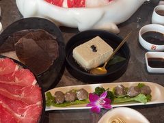-德天肥牛海鲜火锅(城西银泰店)