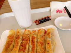 黑胡椒牛肉锅贴-四海游龙(紫竹店)