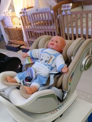 -孩子王(云龙万达店)