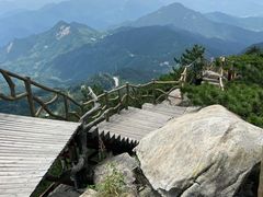 -罗田薄刀峰风景区