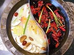 -疯狂的筷子老灶九宫格火锅