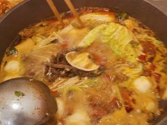 -鸡遇虾煲干锅火锅(小寨金莎店)