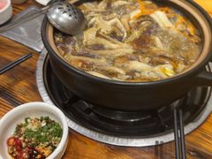 -菌之家·专业纯野生菌火锅·特色炒菌