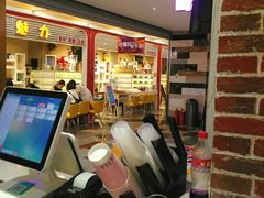 -鹿客西街(欧乐时尚广场店)