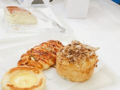 彩虹酸奶切片蛋糕-85度C(昆山青阳路店)