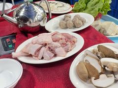 -花苑美食横琴生蚝火锅(拱北粤华路店)