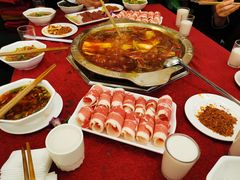 -山城年华老火锅(玉林店)