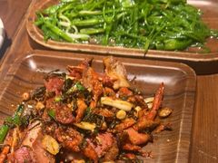 -隔壁老王·家常云南菜(皇冠店)