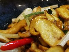 -半山腰·云南菜(侨福芳草地店)