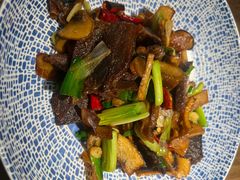 -云海肴汽锅鸡·云南小炒(曲江大悦城店)