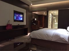 iphone_upload_pic-昆明中心皇冠假日酒店