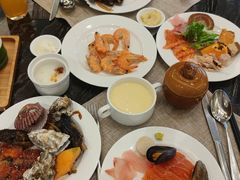 -东方红海鲜百汇(国际大厦店)