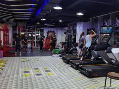 -UP健身私教馆(海岸城店)