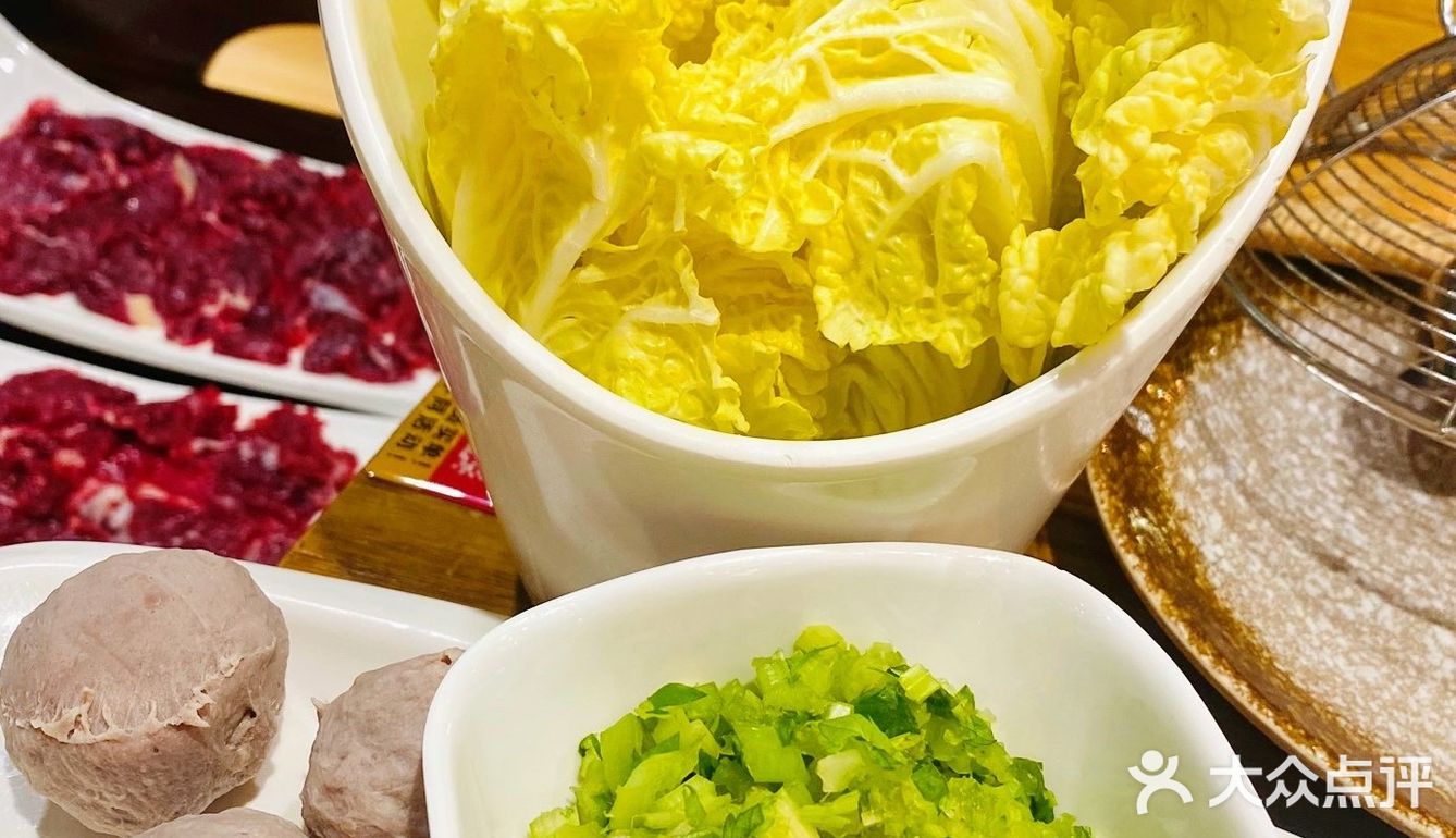 今日牛事潮汕鲜牛肉火锅六周年庆  吃出美味吃得健康！