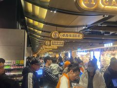 -胖东来生活广场(健康路店)