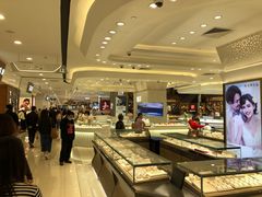 -巴黎春天(浦建店)