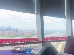 -世贸旋转自助餐厅(360°高空观景店)