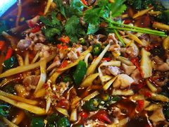 -兔行天下-鸿鹤鲜锅兔(中海国际店)