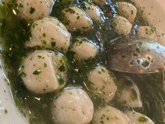 荠菜鱼丸-旭龙鱼头王(航华店)