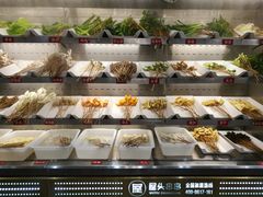 自助取餐区-屋头串串(新街里店)