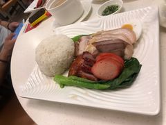 -香港新发烧腊茶餐厅(万象店)