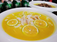 -金陵红鲤鱼餐厅(孝陵卫紫金山店)