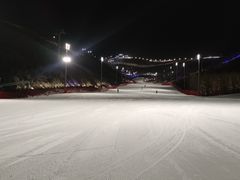 -翠云山银河滑雪场