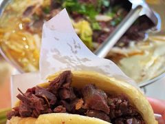 -闫家驴肉老店(华电一校店)